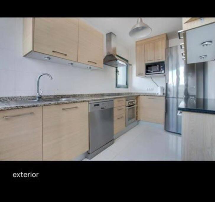 Spacious Private Villa & Private Heated Pool - Villa Sunshine Costa Teguise Extérieur photo