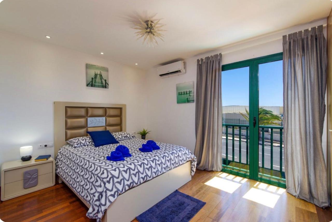 Spacious Private Villa & Private Heated Pool - Villa Sunshine Costa Teguise Extérieur photo