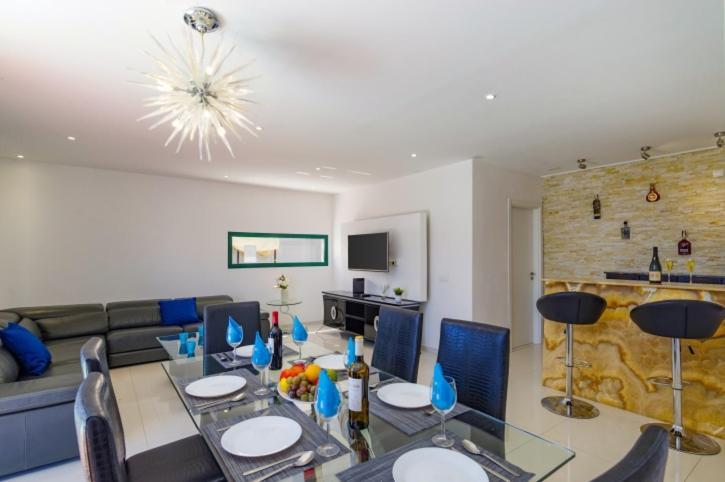 Spacious Private Villa & Private Heated Pool - Villa Sunshine Costa Teguise Extérieur photo