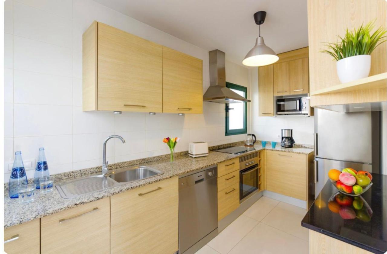 Spacious Private Villa & Private Heated Pool - Villa Sunshine Costa Teguise Extérieur photo